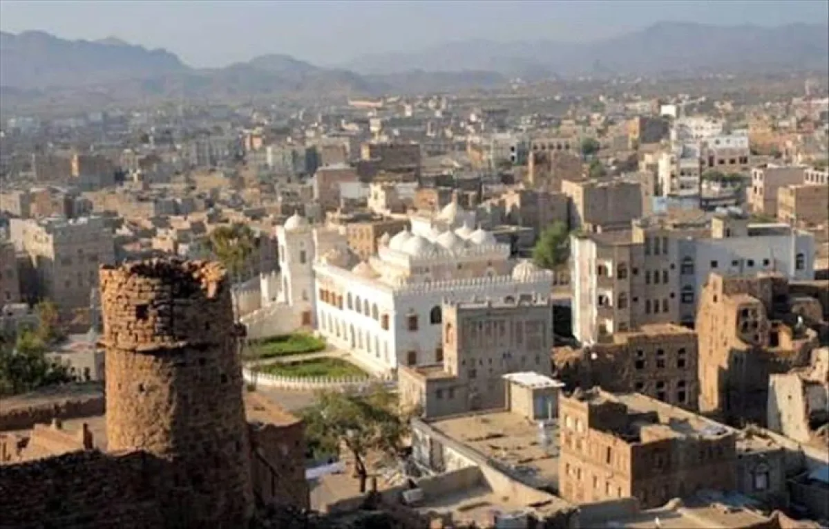 وفاة ستة أفراد من أسرة واحدة في حادث مروري مروع بمدينة رداع