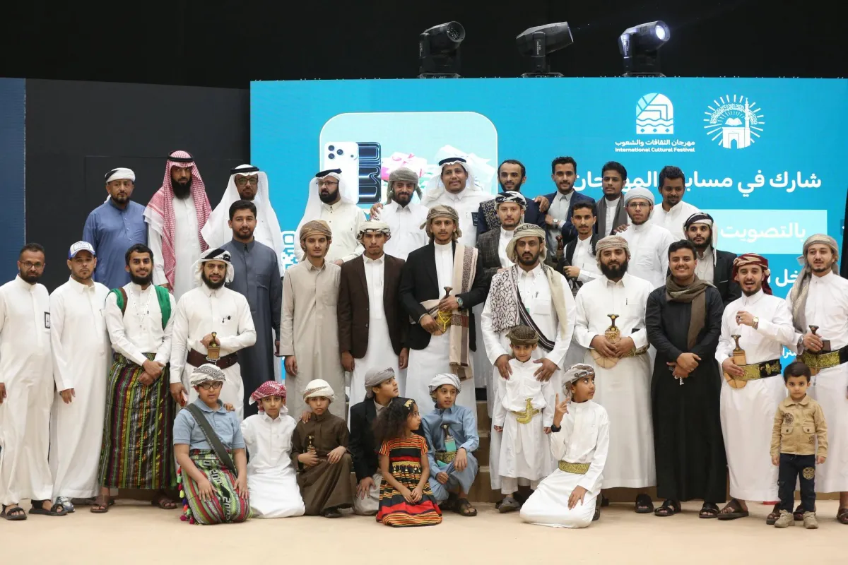الجناح اليمني يهيمن على جوائز التميز في مهرجان الثقافات والشعوب بالمدينة المنورة