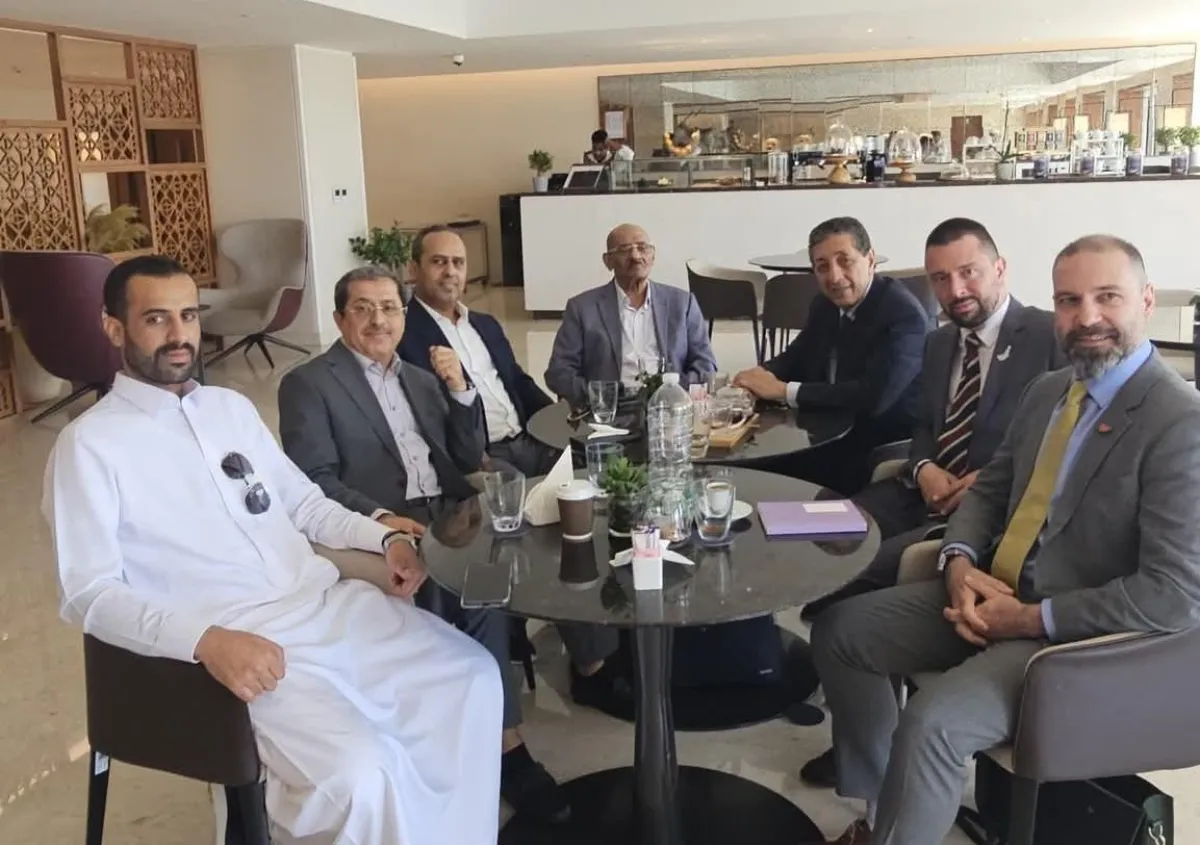 مسقط.. قيادات مؤتمرية تبحث مع المعهد الأوروبي للسل